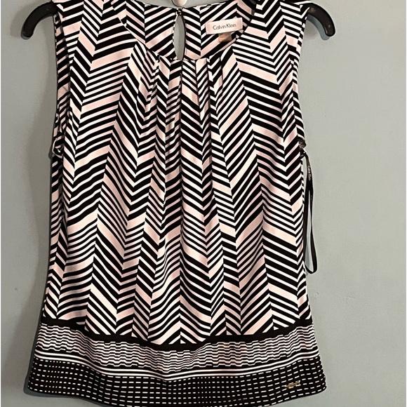 SELLING CALVIN KLEIN WOMEN BLOUSE SIZE SMALL COLOR BLACK & WHITE SLEEVELESS - Picture 12 of 14